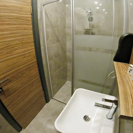 Ξενοδοχείο Akkan 2*