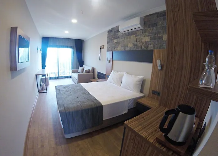 Akkan Otel 2*